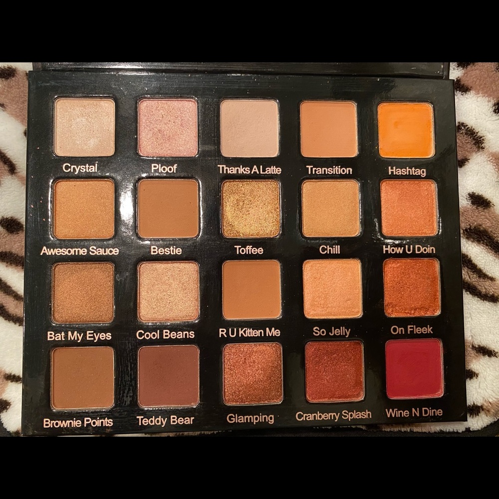 Violet Voss Pro Eyeshadow Palette